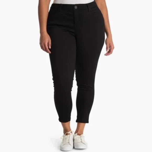 Democracy Black Ab Technology Skinny Jeans Size 20W - Picture 1 of 13